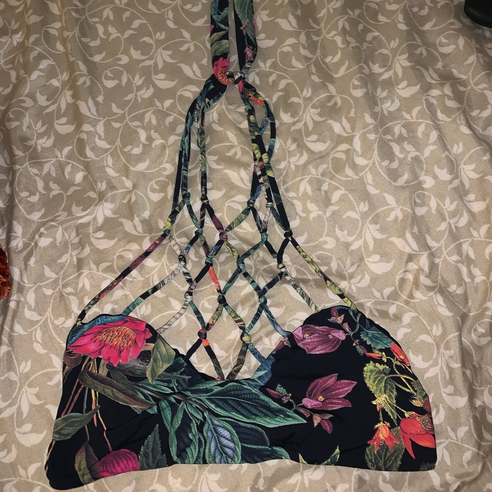 San Lorenzo bikini top size small